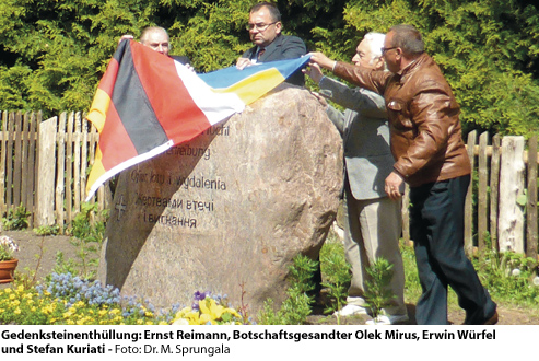 Gedenkstein für die Opfer von Flucht und Vertreibung in Linstow 2015