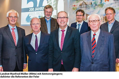 200 Jahre Kreis Paderborn - Landrat Manfred Müller (Mitte) mit Amtsvorgängern