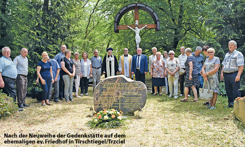 Neuweihe der Gedenkstätte auf dem ehemaligen ev. Friedhof in Tirschtiegel/ Trzciel