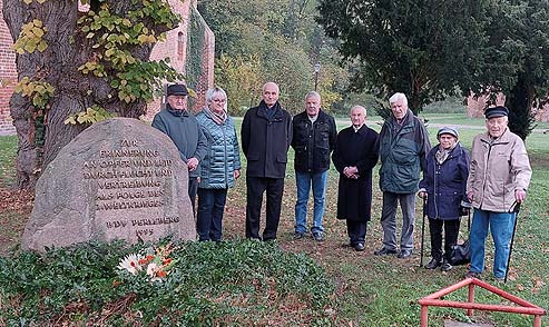 Kranzniederlegung zum Volkstrauertag in der Plattenburg 2022