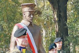 Denkmaleinweihung für General Jozef Dowbor Musnicki
