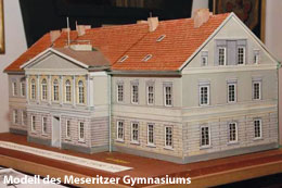 Modell des ehemaligen Meseritzer Gymnasiums