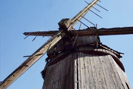 historische Windmühle