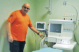 Neue medizinische Apparaturen für die Rettungsstation  Meseritz 
